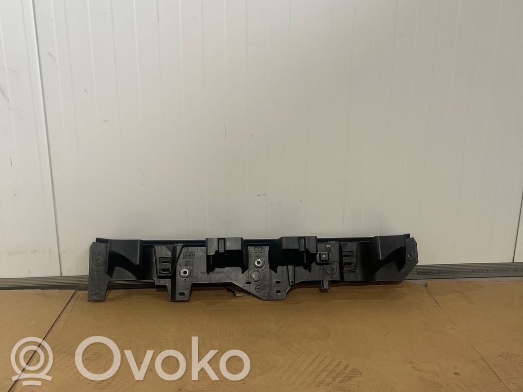 Opel Corsa F Takapuskurin kannake 