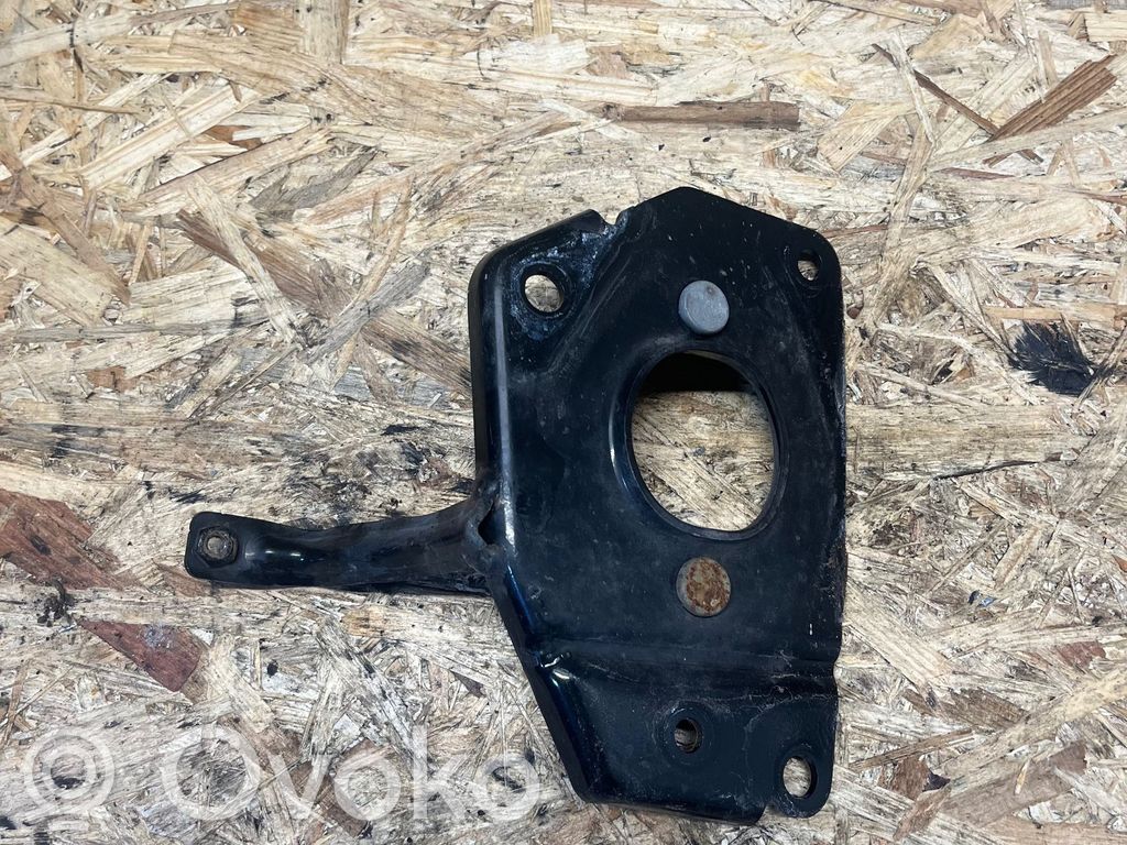 Citroen Berlingo Gearbox mounting bracket 