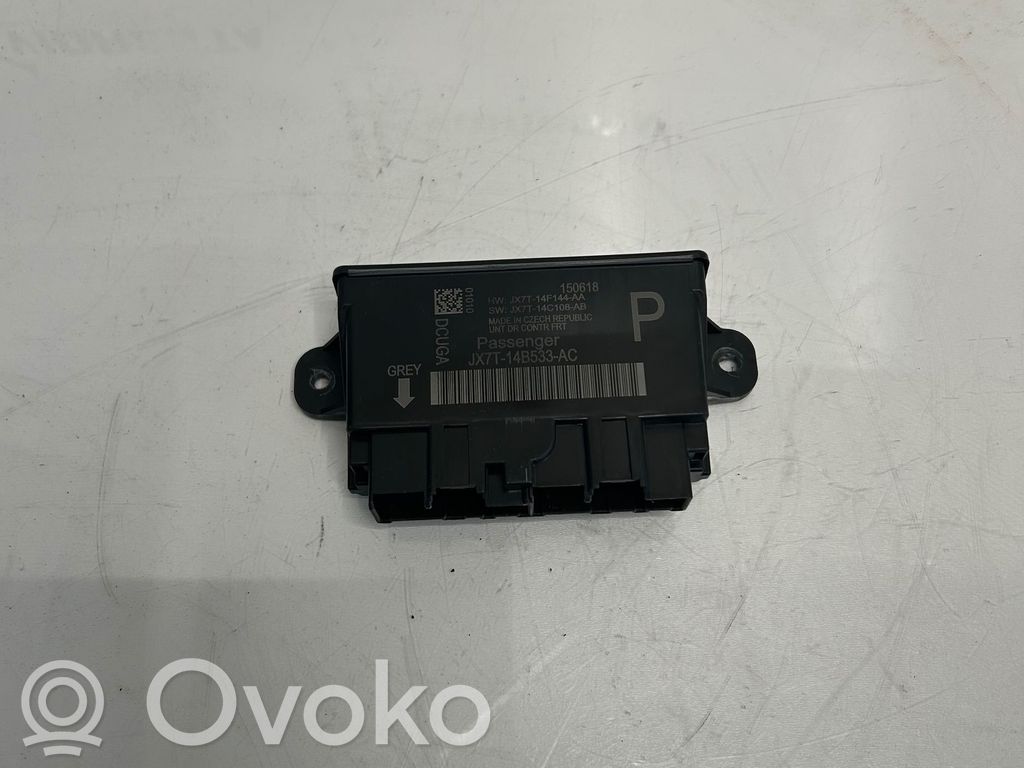Ford Focus Door control unit/module 