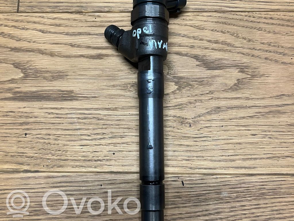 Opel Vivaro Inyector de combustible 