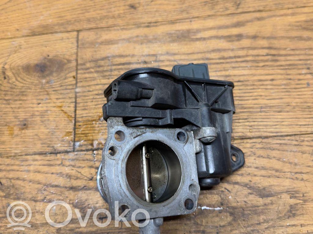 Opel Corsa F Przepustnica 