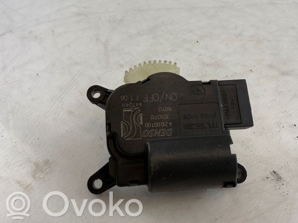 Opel Corsa D Air flap motor/actuator 