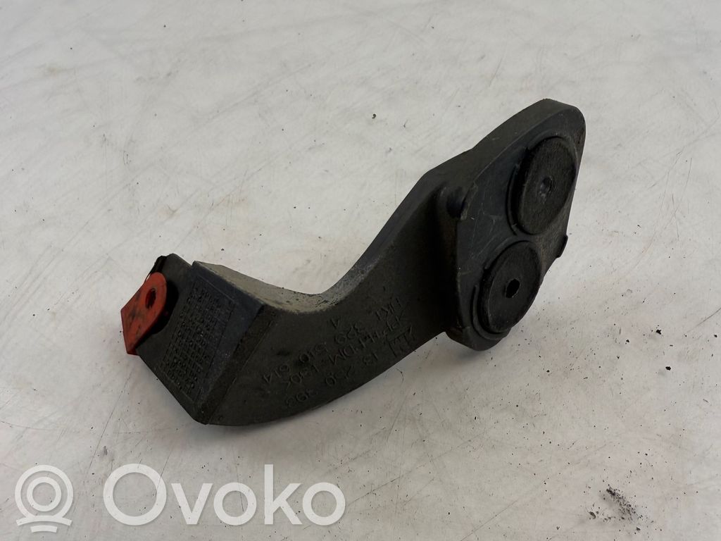 Opel Corsa D Soporte para la bomba de ABS 