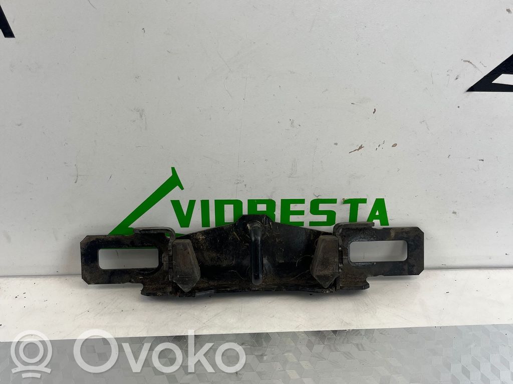 Volvo XC60 Loading door lock loop/hook striker 