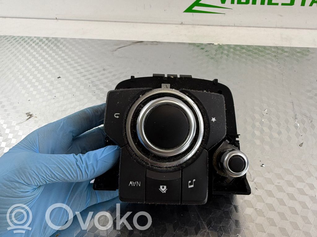 Mazda 6 Head unit multimedia control 