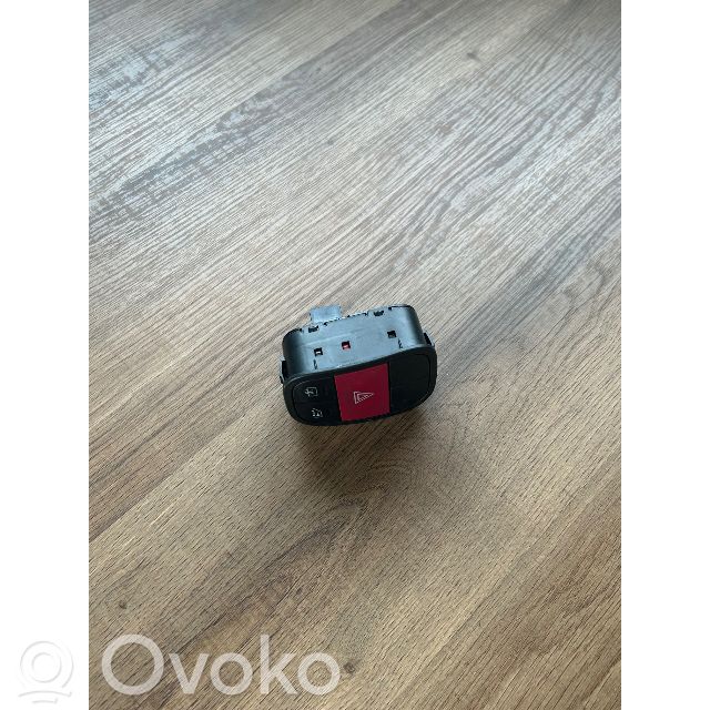 Peugeot Bipper Hazard light switch 