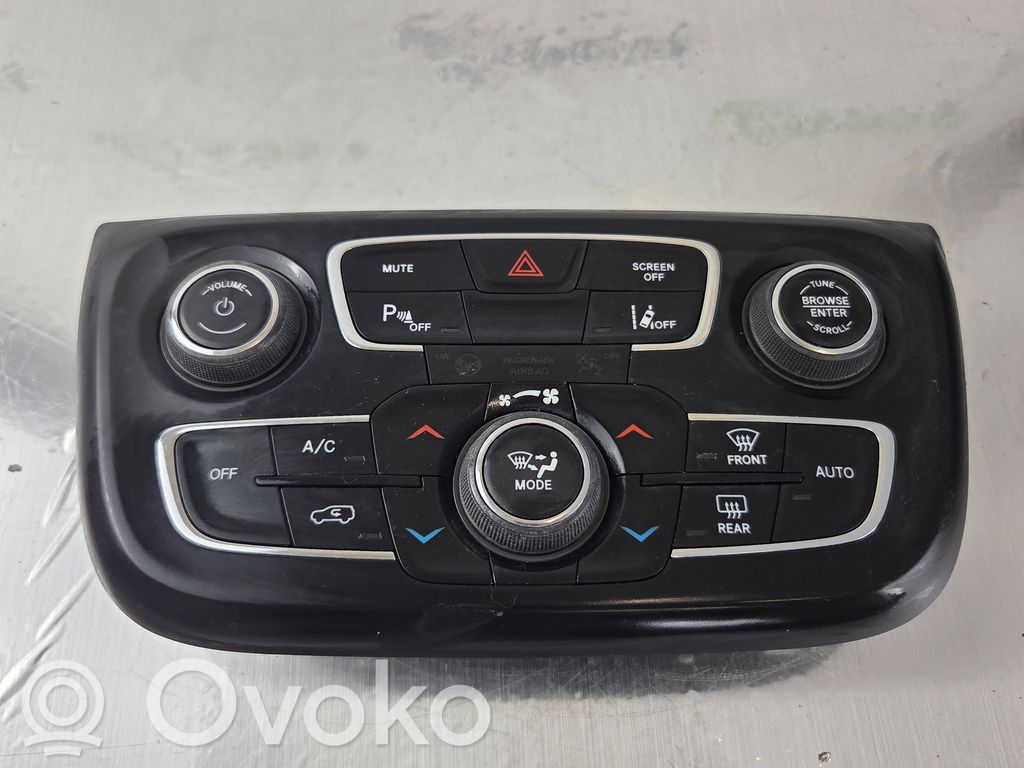 Jeep Compass Climate control unit 