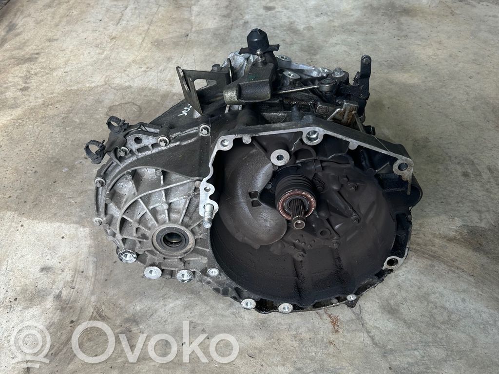 Jeep Compass Manualna 6-biegowa skrzynia biegów 