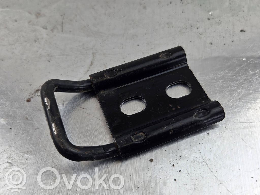Opel Combo E Lastausoven lukon laukaisin 