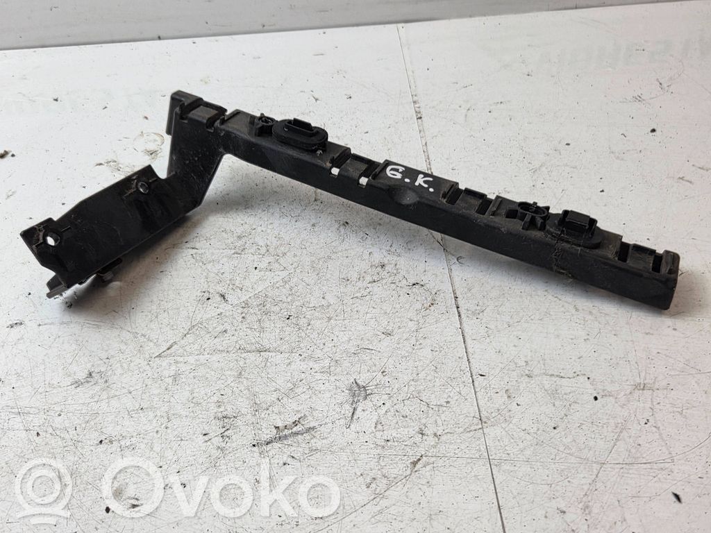 Fiat Doblo Takapuskurin kannake 