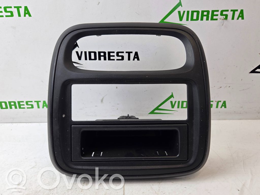 Nissan NV300 Verkleidung Kombiinstrument Cockpit 
