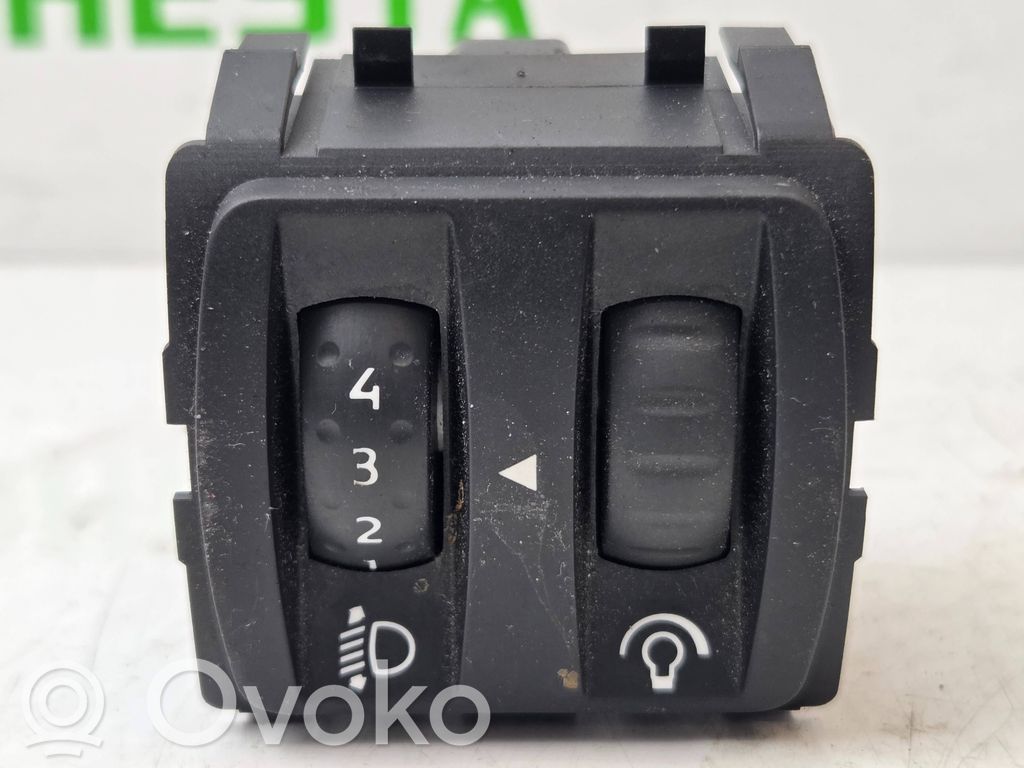 Przycisk / Pokrętło regulacji świateł   251900567R,A14547,210430
