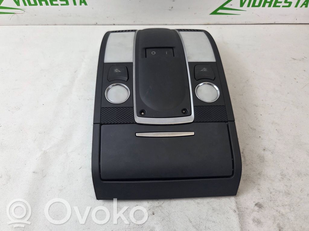 Audi Q7 4L Front seat light 