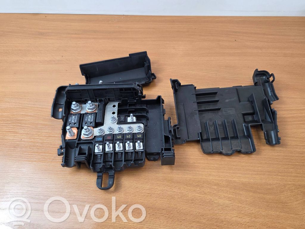 Volvo XC60 Modul siguranțe 