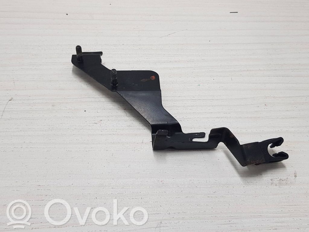 Porsche Cayenne (9PA) Other engine bay part 
