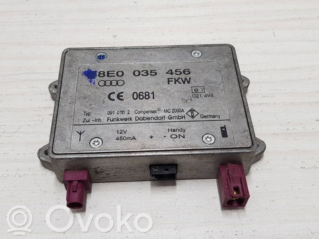 Audi A6 S6 C6 4F Antenos stiprintuvas 