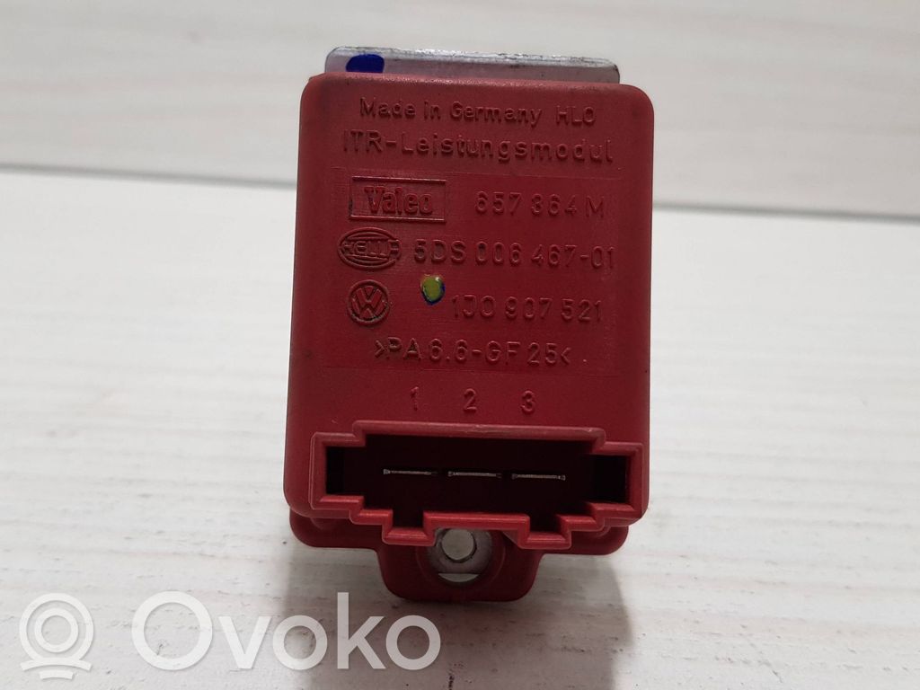 Audi A3 S3 8L Rezystor / Opornik dmuchawy nawiewu 