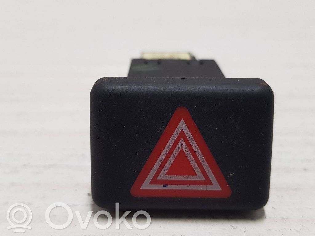 Audi A4 S4 B6 8E 8H Hazard light switch 