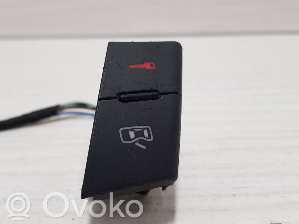 Audi A6 S6 C5 4B Central locking switch button 
