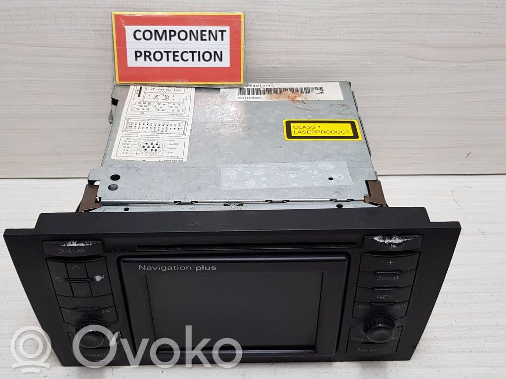 Audi A6 S6 C5 4B Panel / Radioodtwarzacz CD/DVD/GPS 