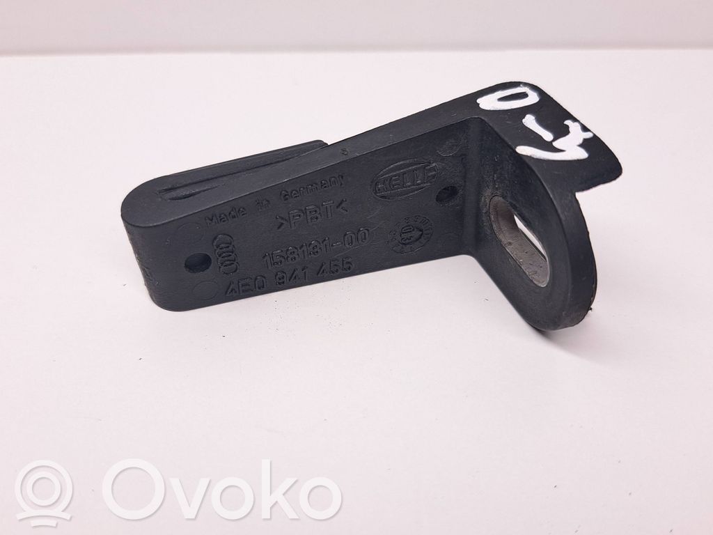 Audi A8 S8 D3 4E Headlight/headlamp mounting bracket 