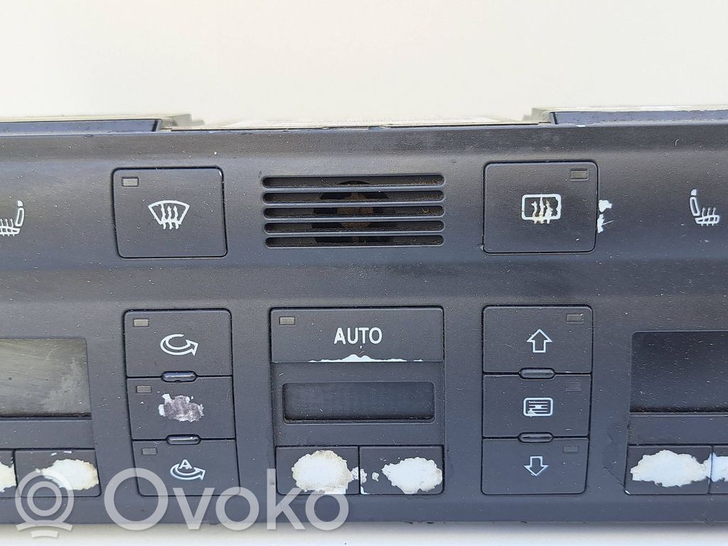 Audi A6 S6 C5 4B Climate control unit 