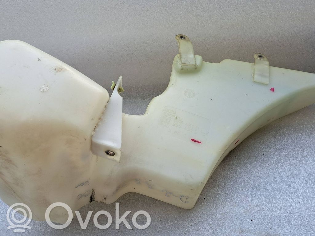 Audi A8 S8 D2 4D Langų skysčio bakelis 
