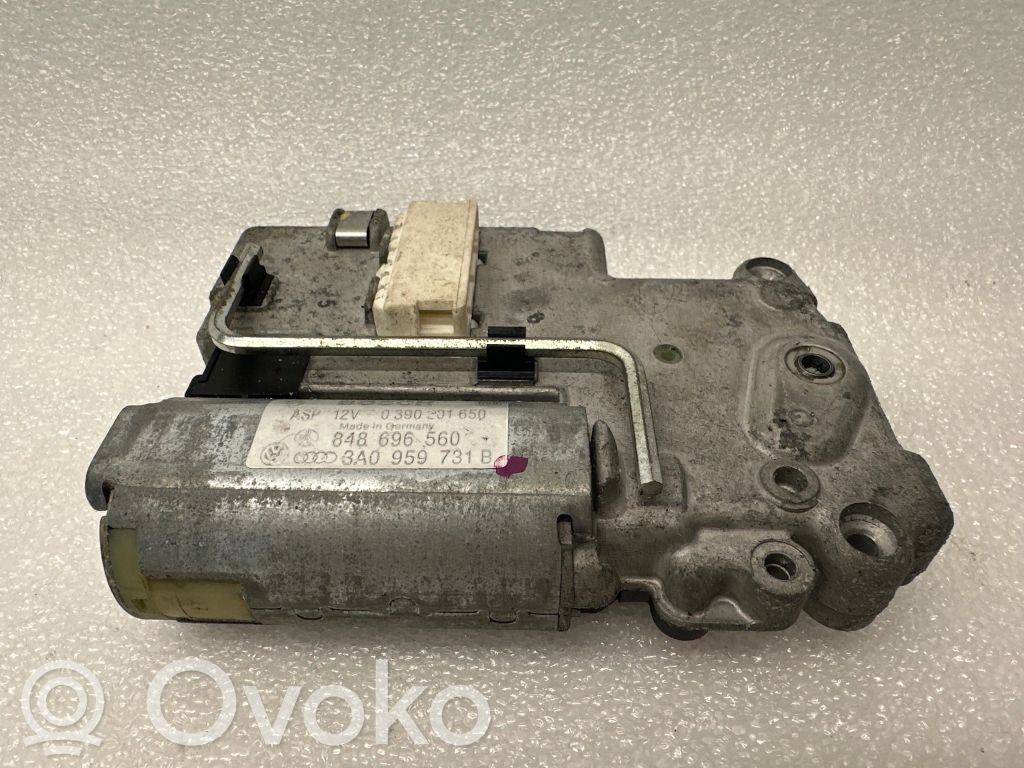Audi A4 S4 B5 8D Moottori/käyttölaite 