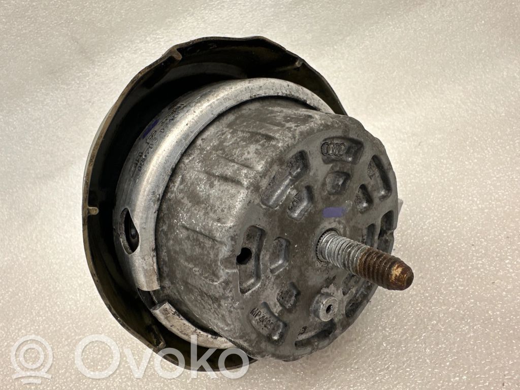 Audi A6 S6 C6 4F Engine mount bracket 