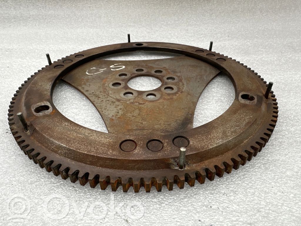 Vauhtipyörä   8663