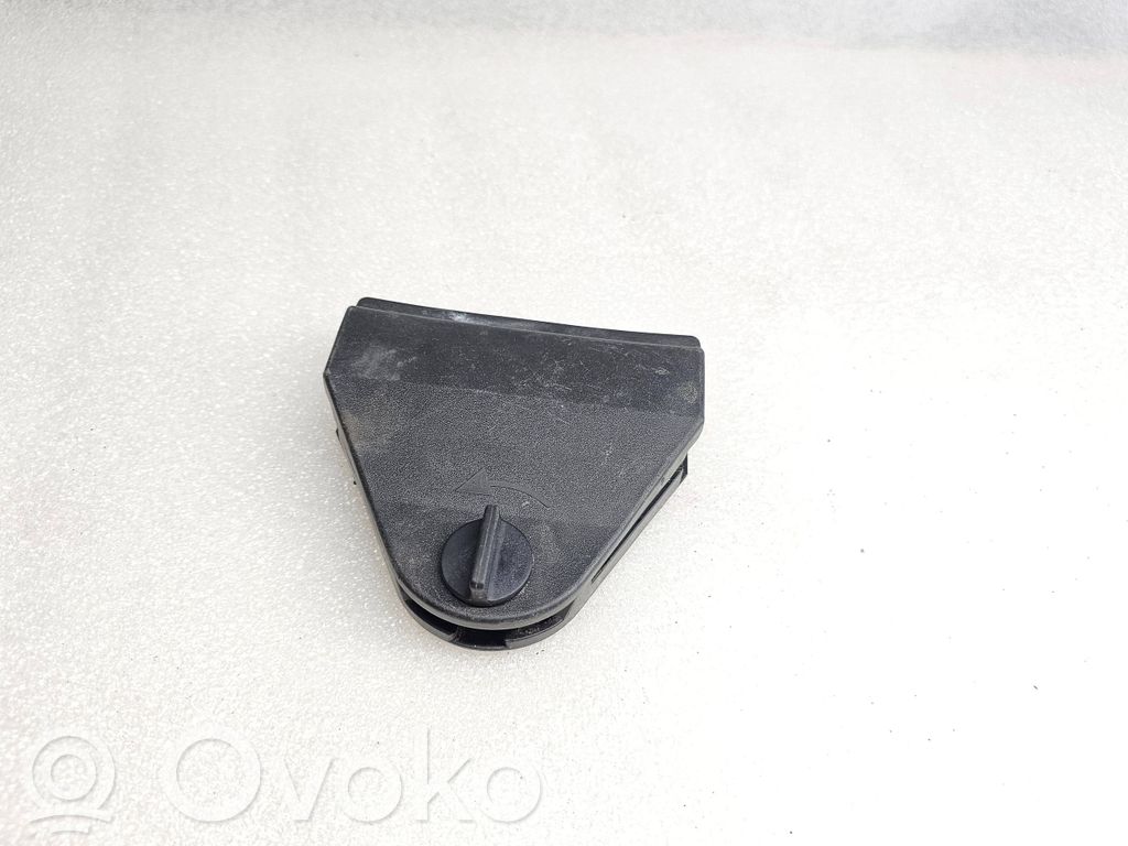 Audi A8 S8 D2 4D Hazard Warning Triangle Mounting Bracket 