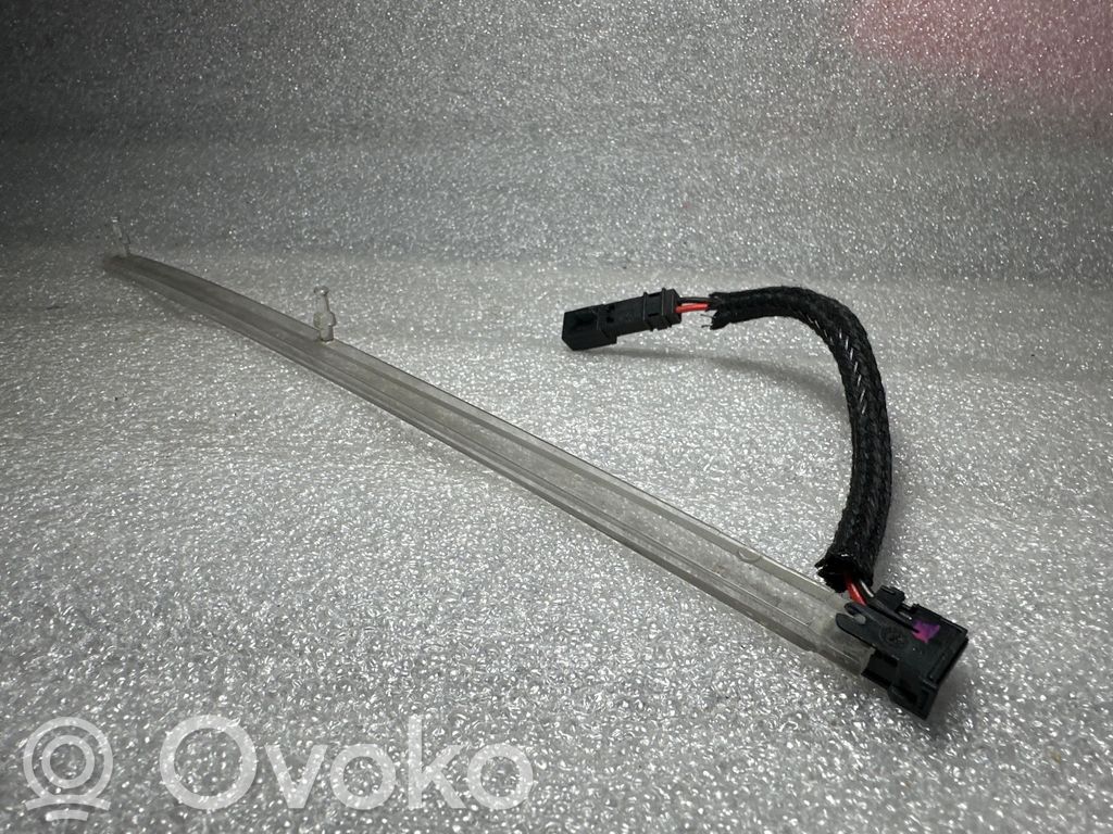 Audi A6 S6 C6 4F Luz interna puerta trasera 