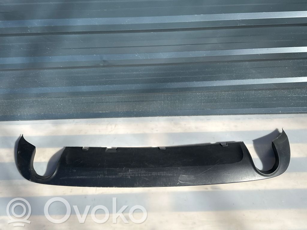 Audi A6 S6 C6 4F Takapuskurin alaosan lista 