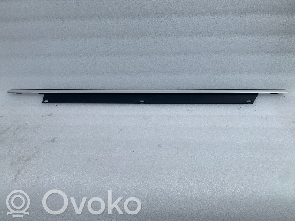Audi Q7 4L Ornament geam ușă spate 