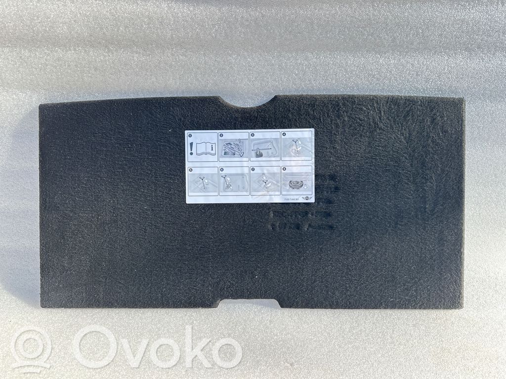 Podłoga bagażnika   71237043351