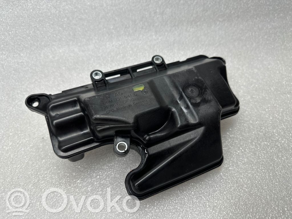 Tyhjiösäiliö   06M131541C