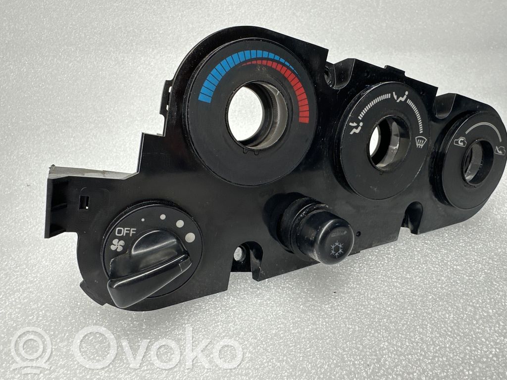 Mitsubishi Eclipse (D21A/D22A/D27A) Climate control unit 