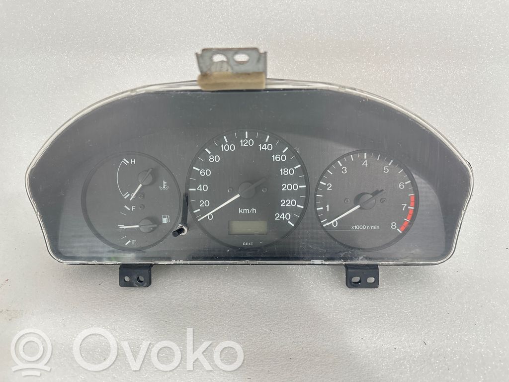 Mazda 626 Speedometer (instrument cluster) 