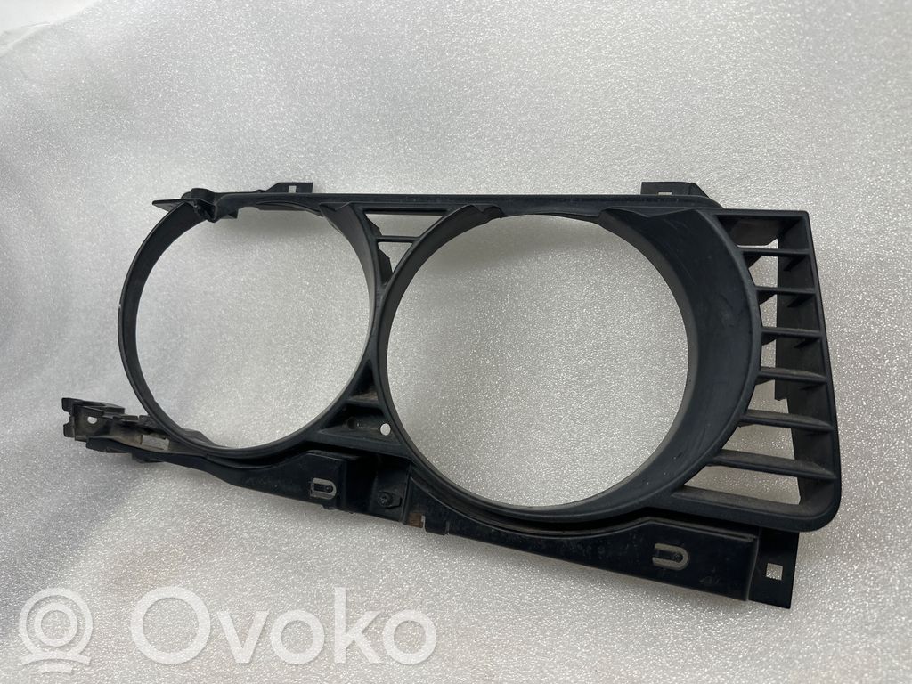 BMW 5 E34 Under headlight/headlamp trim 