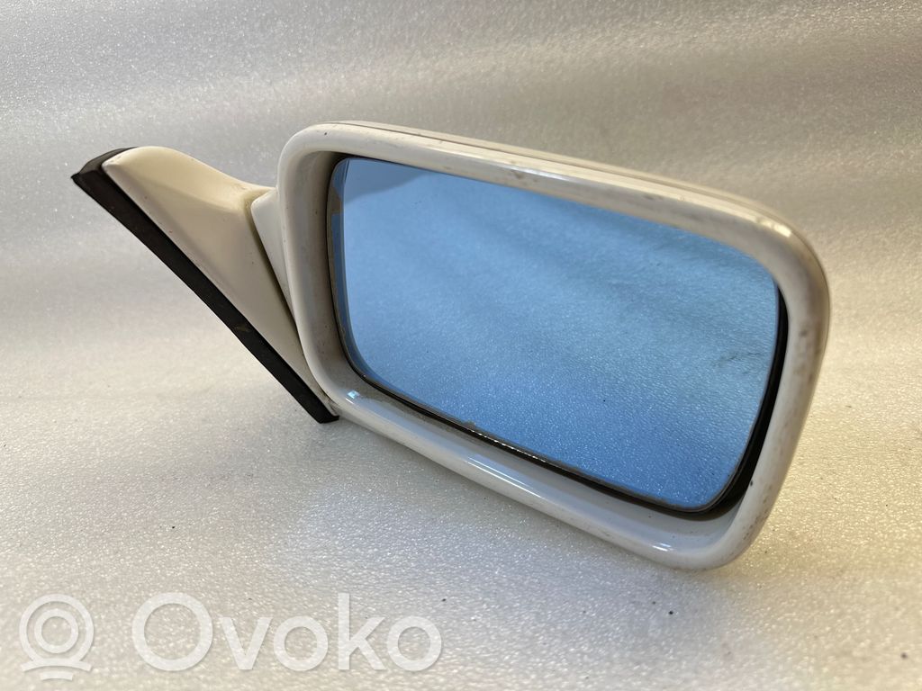 BMW 3 E30 Front door electric wing mirror 