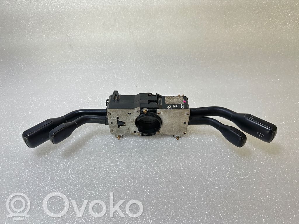 Audi 80 90 B3 Bloc semnalizator și ștergător parbriz 