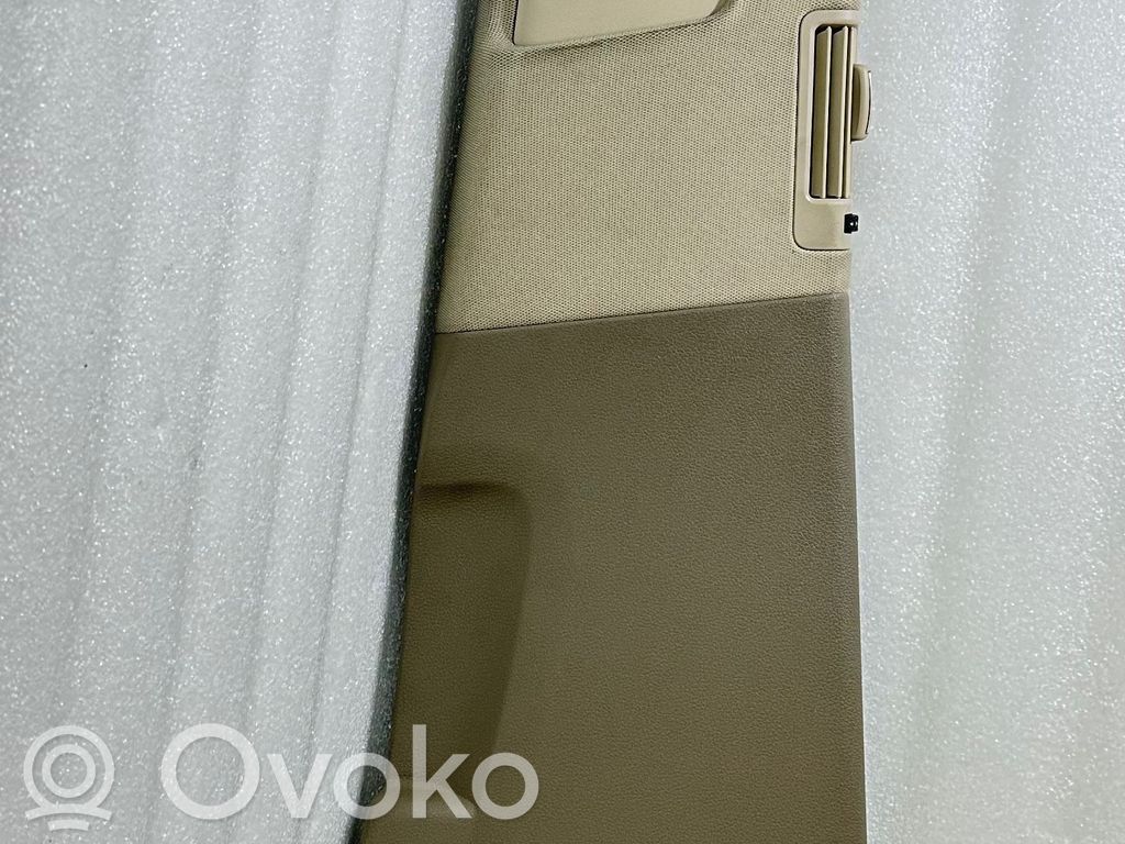 Audi Q7 4L Pilar (B) (superior) 