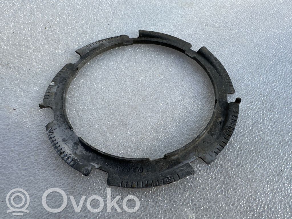 Nakrętka pompy paliwa   1K0201375