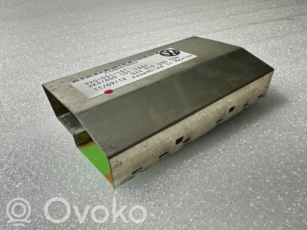 Volkswagen PASSAT B7 Antenos stiprintuvas 