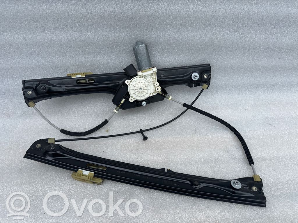 BMW X3 F25 Macara ușă față cu motor 