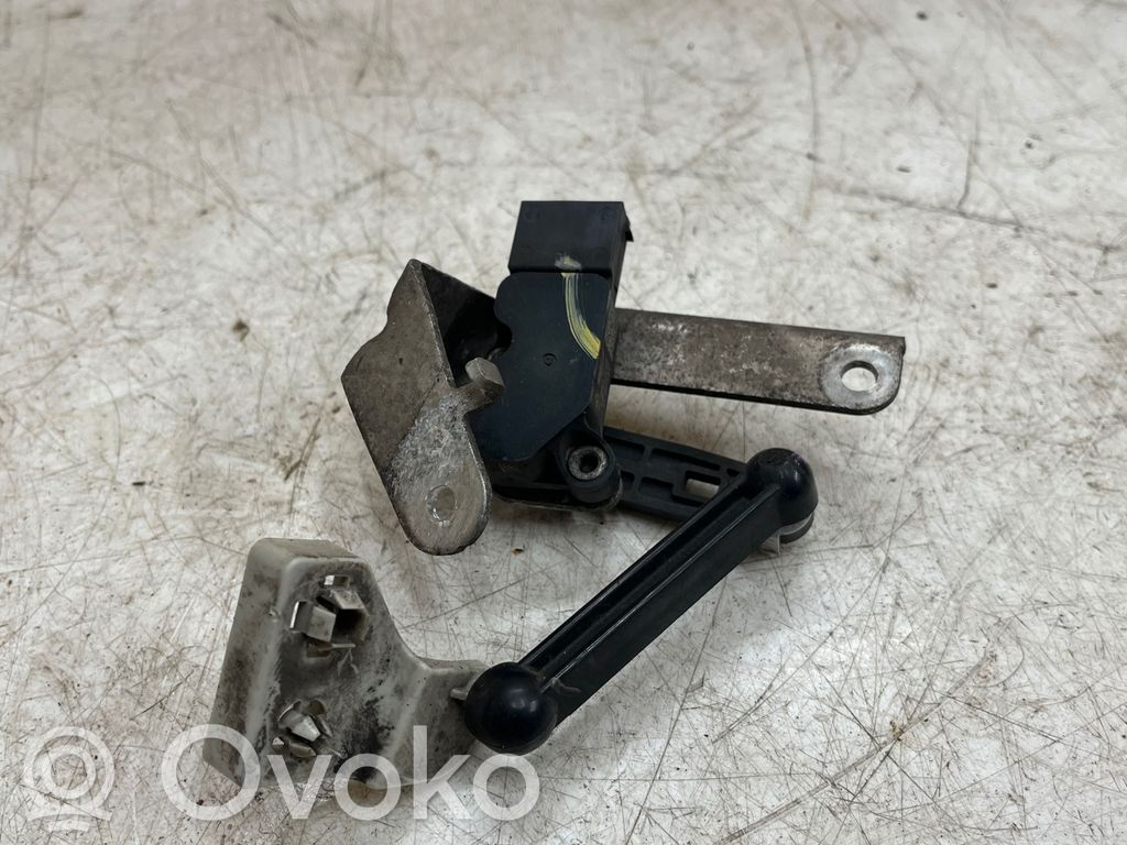 Headlight/headlamp level sensor   687020003,3411803828,10172401693