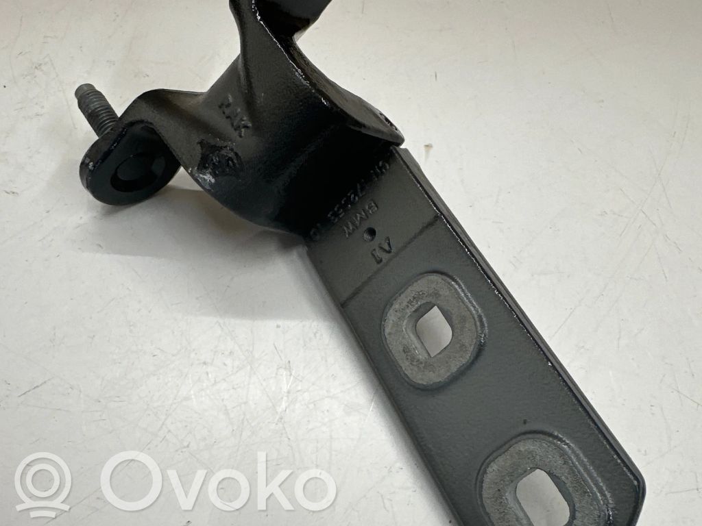 BMW X5 G05 Aizmugurējā pārsega eņģe (-ess) 