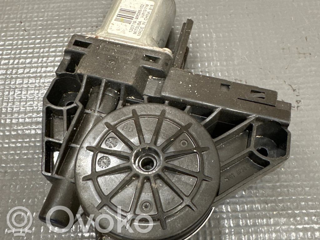 Volvo V60 Silniczek podnoszenia szyby drzwi tylnych 