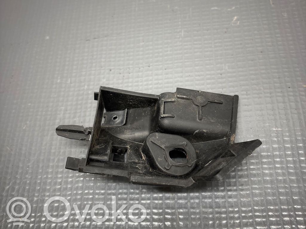 Volvo C30 Front bumper mounting bracket 
