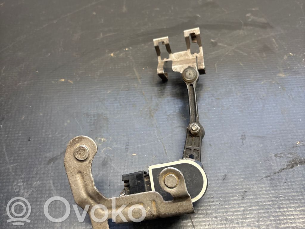 Mercedes-Benz GLC X253 C253 Rear air suspension level height sensor 